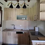 The House Apartman Órmosz Panajász