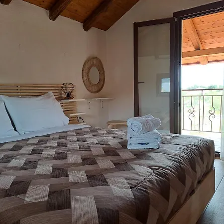 The House Apartment Ormos Panagias